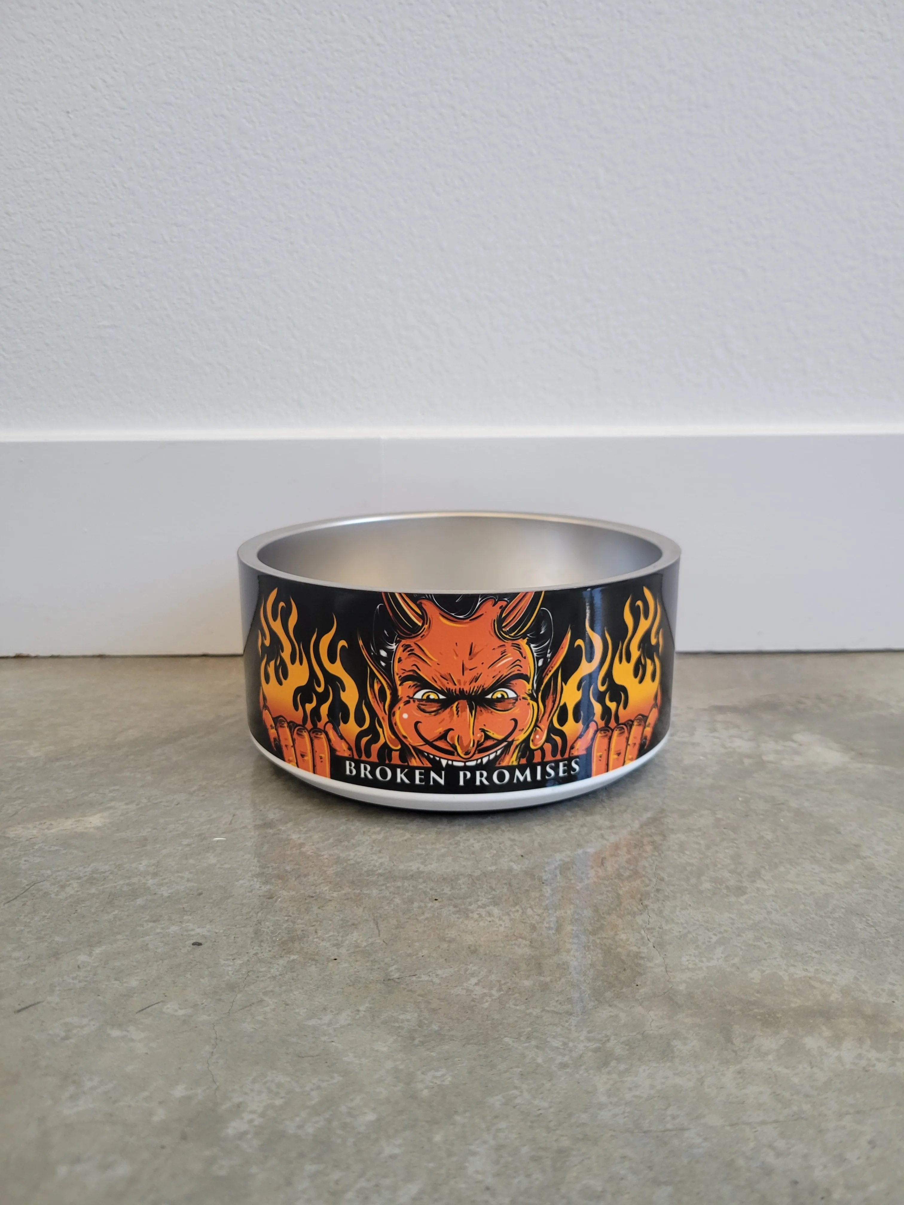 Devil Peek Pet Bowl